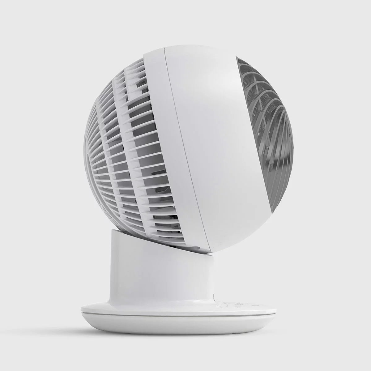 Iris Woozoo Air Circulator Fan With Remote, White