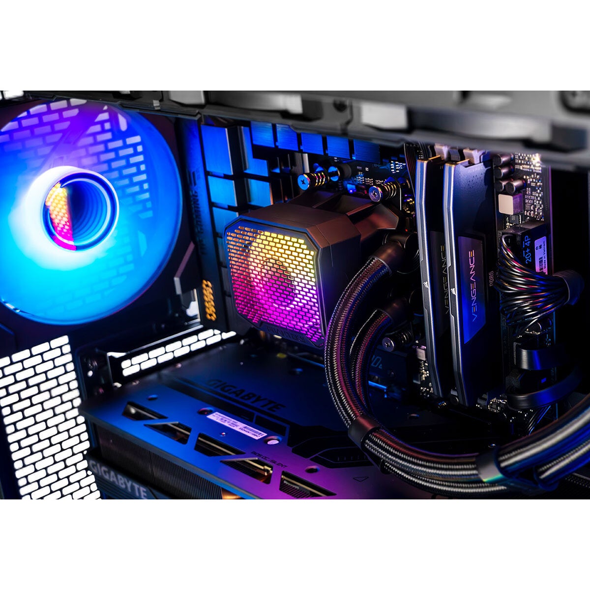 AWD-IT Phantom 7, AMD Ryzen 7, 32GB RAM, 2TB SSD, NVIDIA GeForce RTX 5080, Gaming Desktop PC
