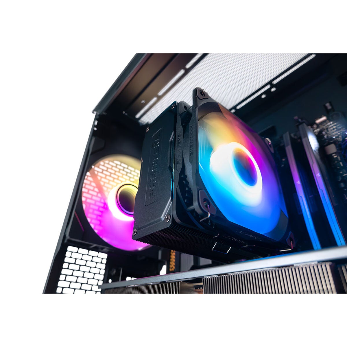 AWD-IT Phantom 5, AMD Ryzen 5, 32GB RAM, 1TB SSD, NVIDIA GeForce RTX 5080, Gaming Desktop PC