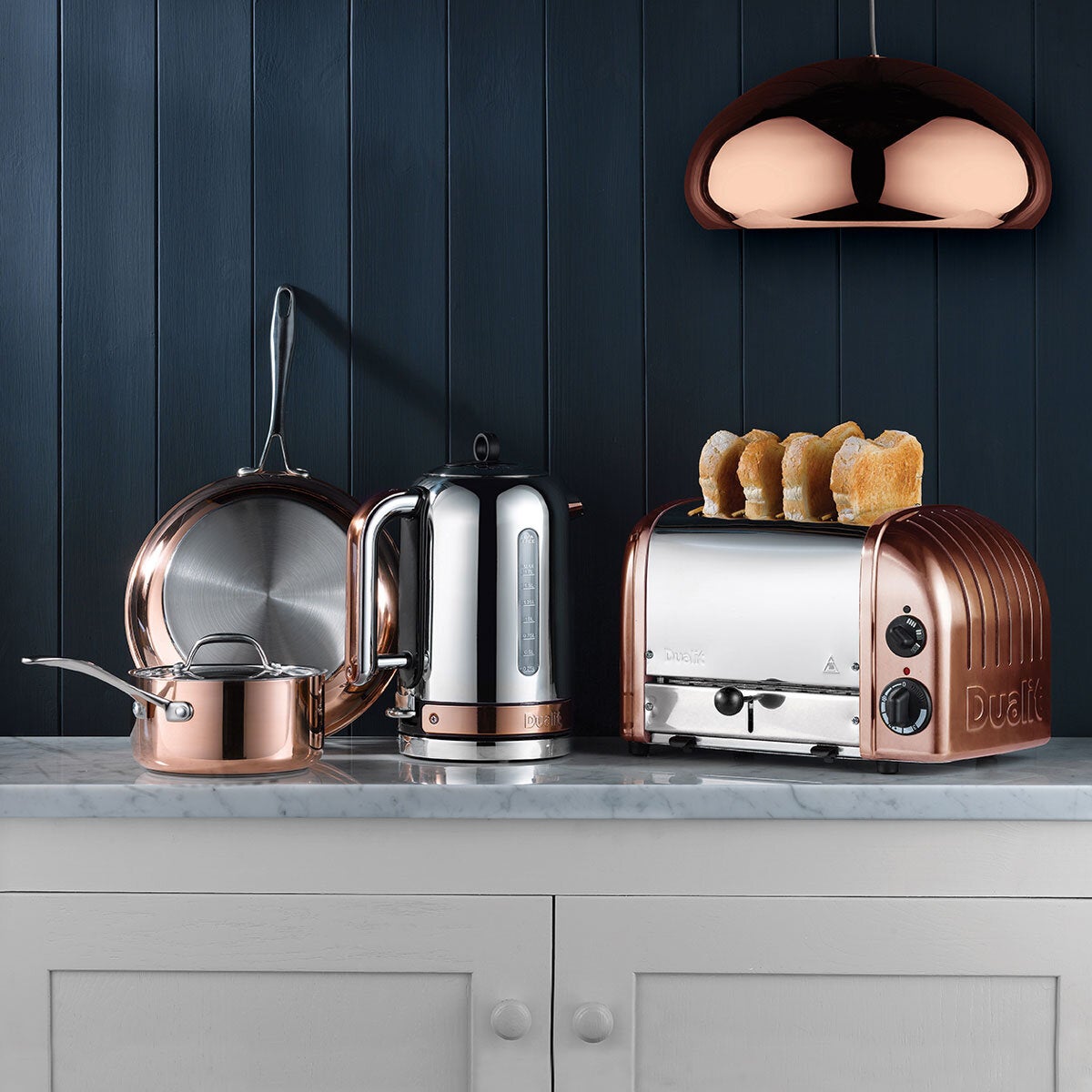 Dualit 4 Slot Classic Toaster With Sandwich Cage in Copper Spray Finish, 40597