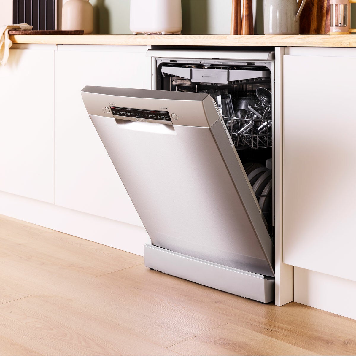 Bosch Series 4 SMS4EMI06G, 14 Place Setting, Freestanding Dishwasher, B Rated in Inox