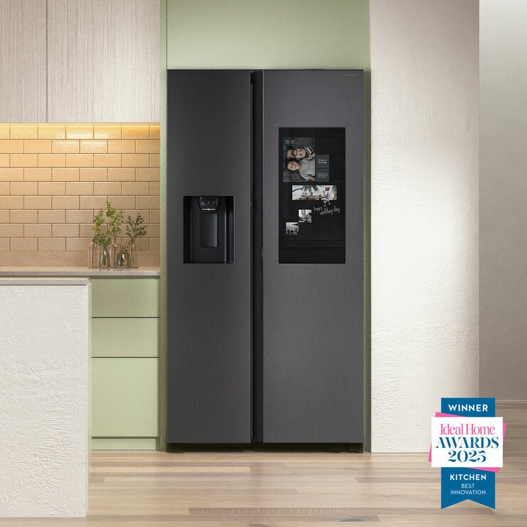 Samsung RS90F66BEFEU, Side by Side Fridge Freezer, E Rated in Black