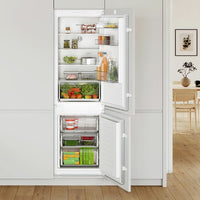 Bosch Series 2, KIN86NSE0G Fully Integrated Fridge Freezer E Rated