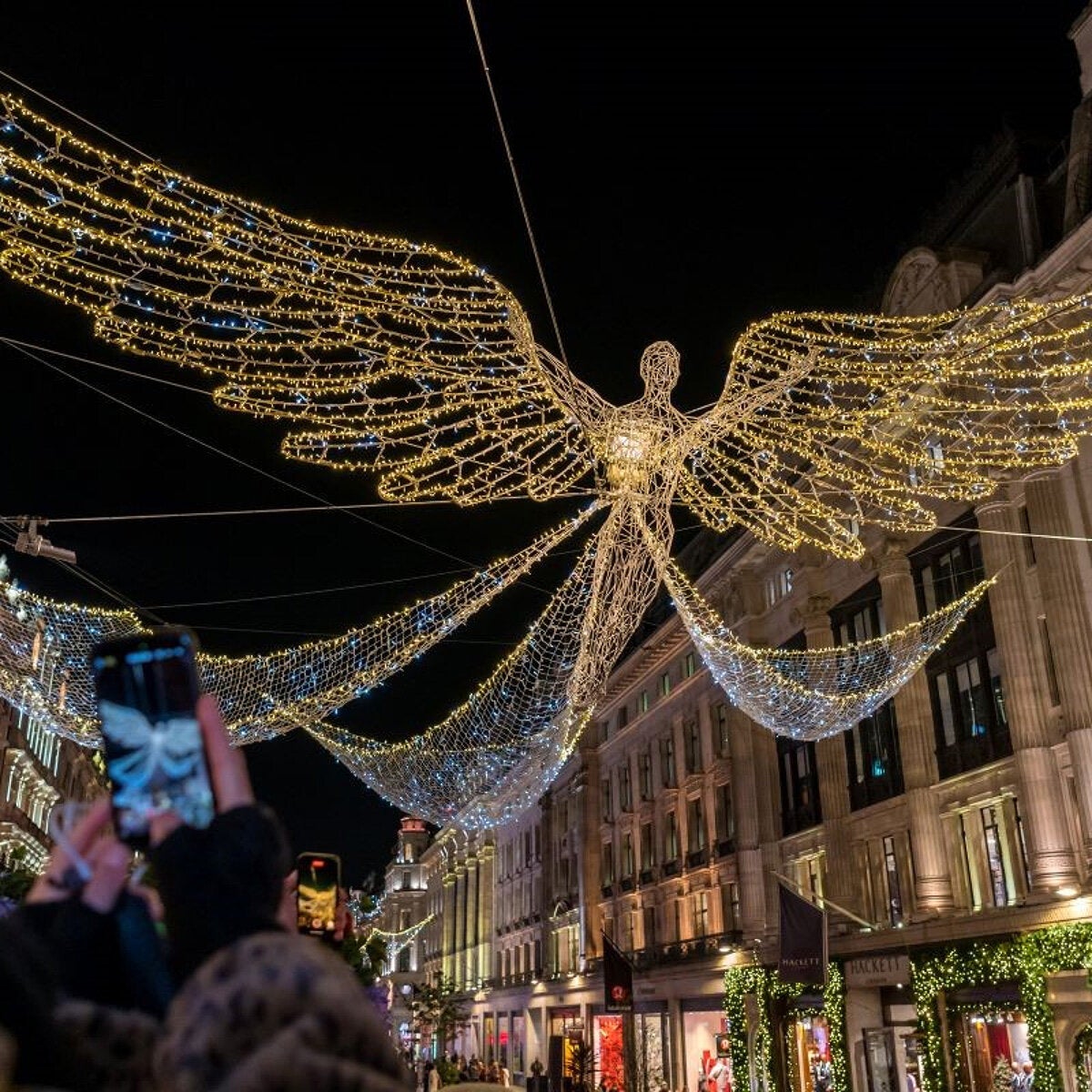 Virgin Experience Days The Original Christmas Lights Bus Tour and Thames Cruise For Two