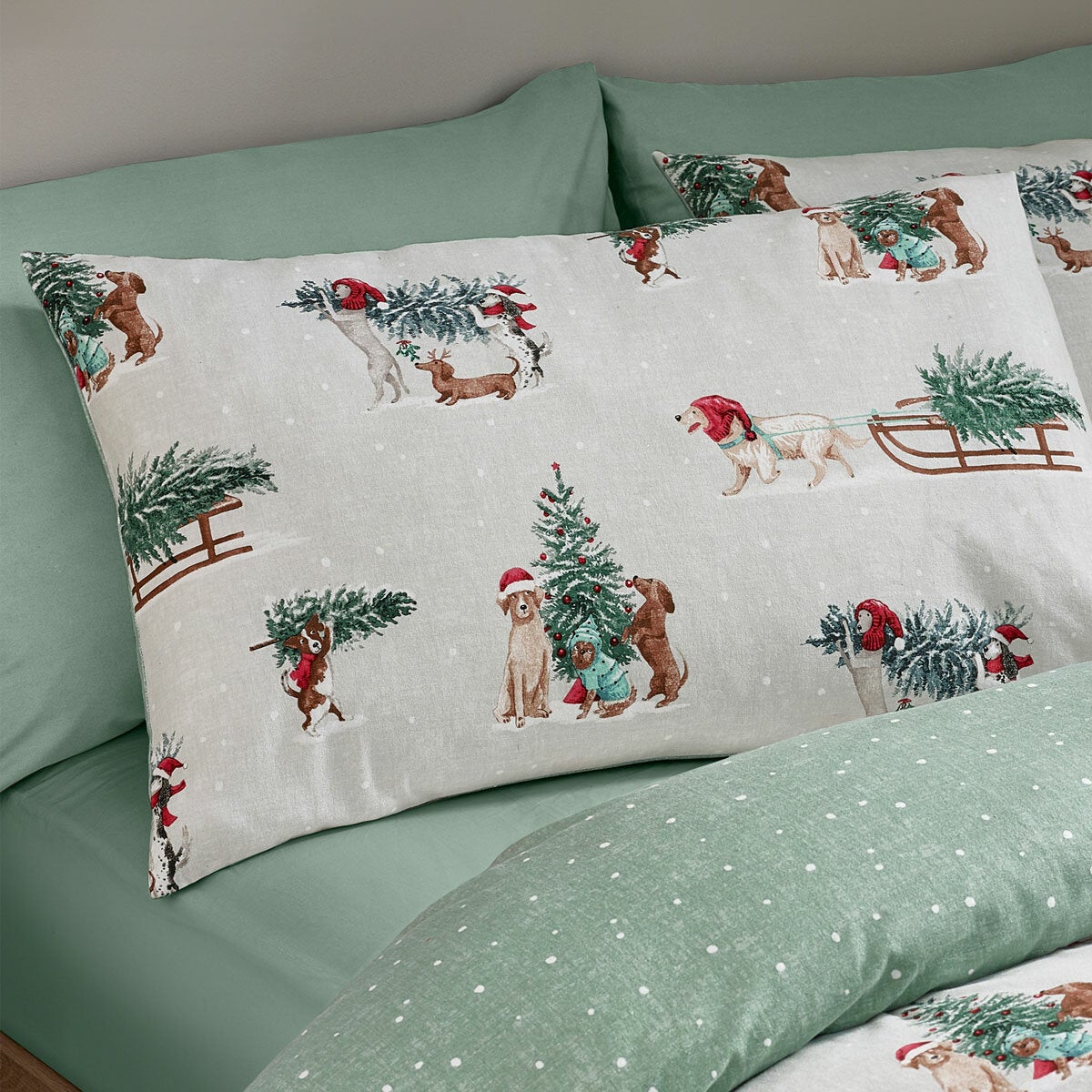 Catherine Lansfield Brushed Cotton Christmas Dogs Reversible Duvet Cover Set In 4 Sizes