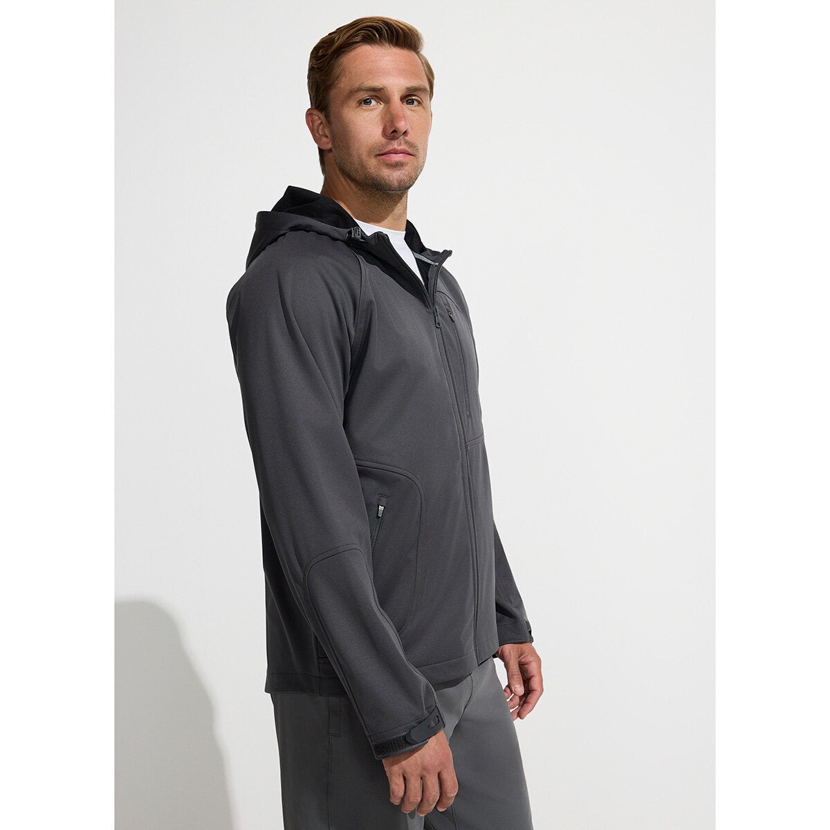 Mondetta Men's Axiom Jacket in Grey