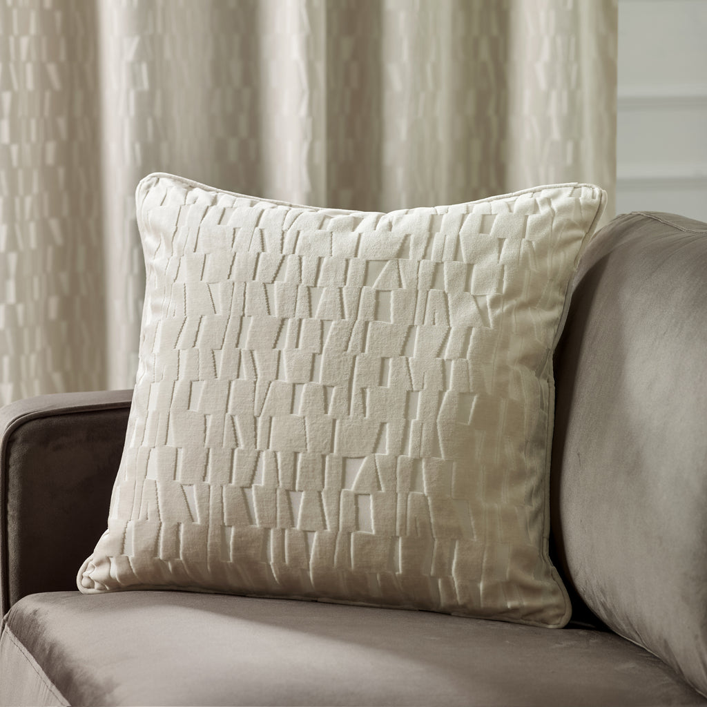 Manhattan Velvet Cushion Ivory